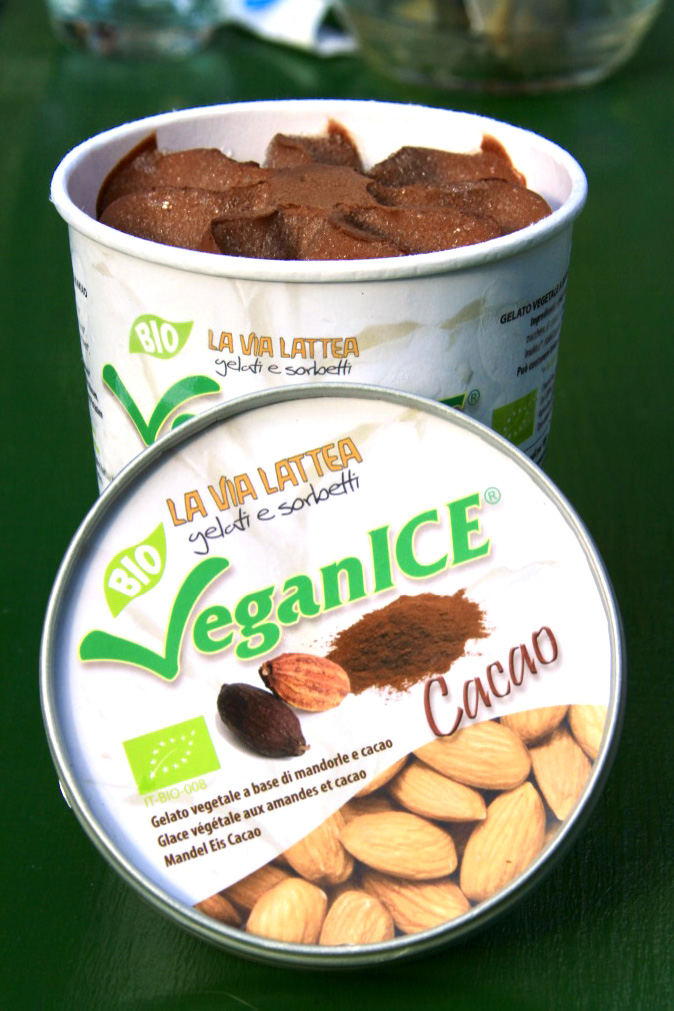 veganes Milcheis: Cacao-Eis VeganICE von La Via Lattea
